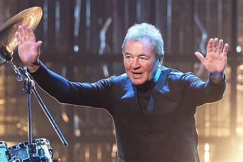 Ян Гиллан Википедия Фото – Telegraph