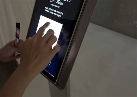 〰 on Twitter: "in one year he’s gonna deny ever committing forgery ...