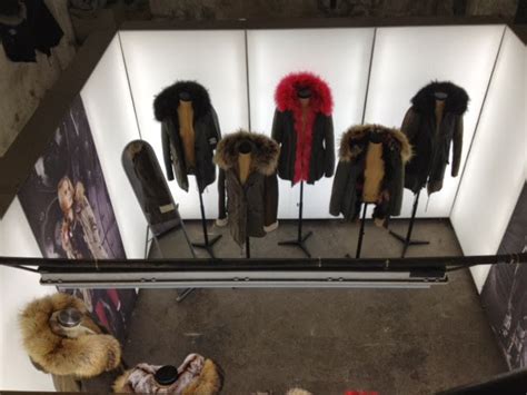 Trends N Stuff Blonde No 8