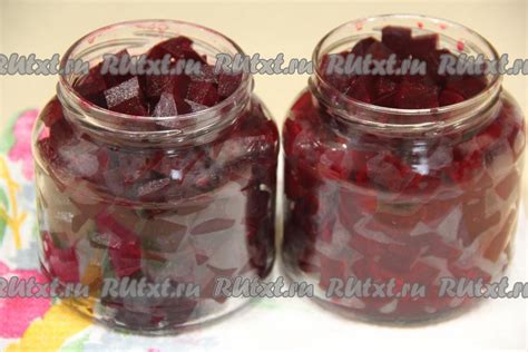 Свекла, маринованная кубиками в банках на зиму: 10 фото в рецепте