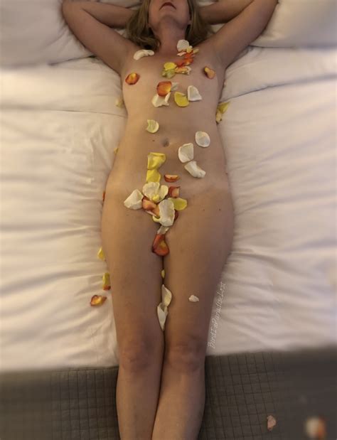 There is simply the ðŸŒ¹ F OC Porn Pic
