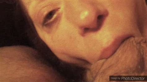 Amateur Milf Ball Sucking OhLaLa Porn Pic