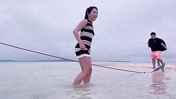 Snorkel Con Minifalda XVIDEOS