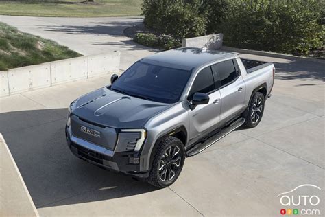 2025 GMC Sierra EV is presented - yes, 2025 | Car News | Auto123