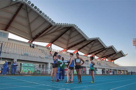 Campo Mourão conquista a medalha de ouro no atletismo nos Jogos Abertos