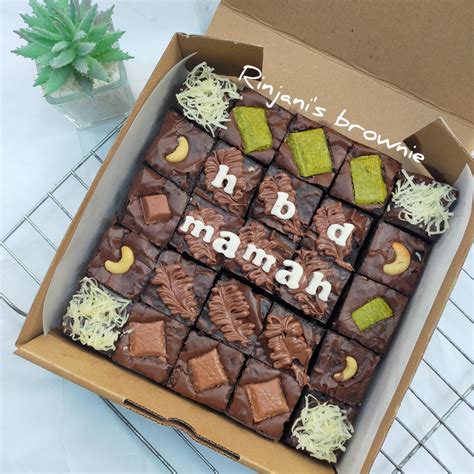 Jual Brownies Panggang Fudgy Sekat Mix Uk 20x20cm Brownis Custom Ucapan