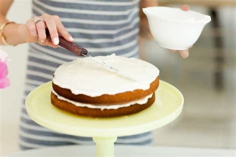 Here S All The Inspo You Need To Make A Naked Cake