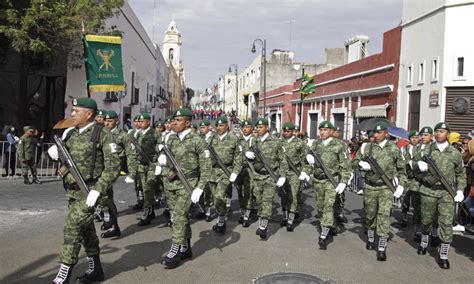 Desfile Del De Noviembre En Puebla Recorridos Horarios Y M S