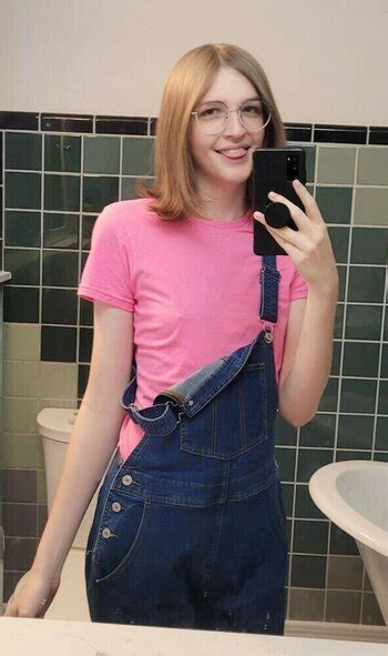 Saoirse Flatchested Ronan Saoirse Nude Leaks OnlyFans FapSea