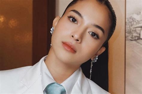 Fakta Menarik Putri Marino Artis Yang Ngaku Menyesal Buru Buru Nikah