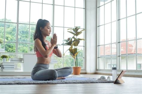 Why Do I Get Hot When I Sleep Reasons Solutions Sleepme