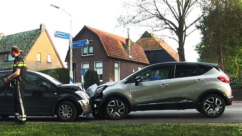 Gewonde Bij Botsing Tussen Twee Autos In Steenwijk Rtv Oost