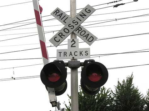 Free photo: Railroad Crossing Sign - Free Image on Pixabay - 908276