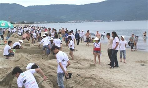 N Ng Tranh Lu N V Quy Nh M C Bikini Khi T M Bi N