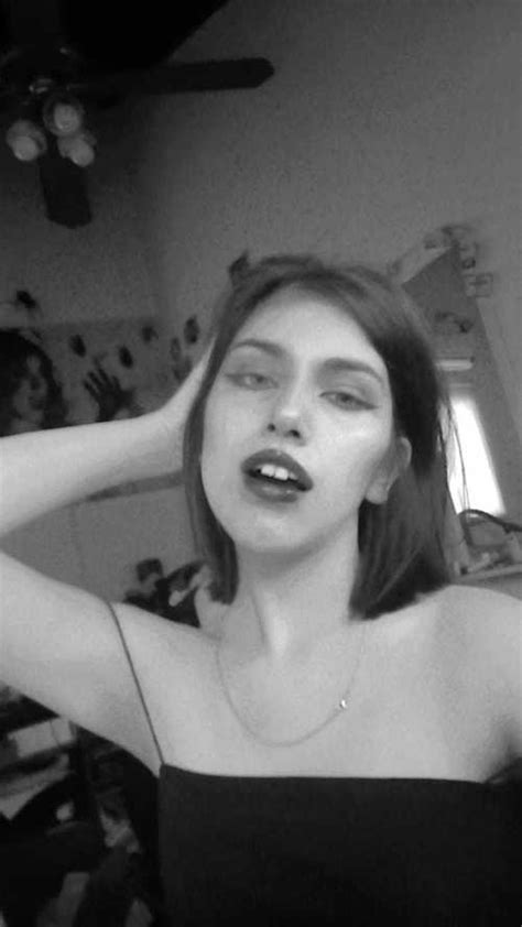 LYN VIDEOCALL Lyn OnlyFans Nude And Photos