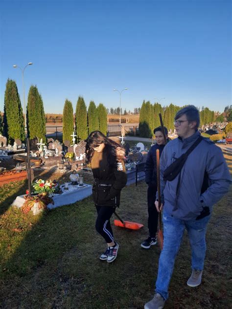 Pamięć o tych którzy odeszli Ochotnicze Hufce Pracy Centrum