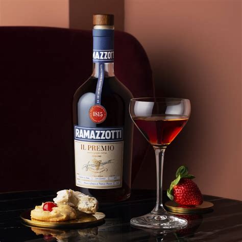 Ramazzotti ~ italienischer Likör & Aperitif | Ramazzotti jetzt online ...