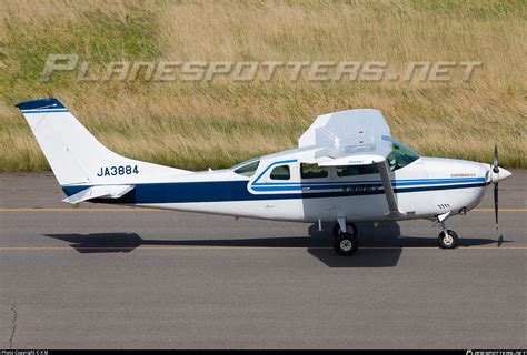 JA3884 Hokkaido Aviation Cessna TU206G Turbo Stationair 6 II Photo By K