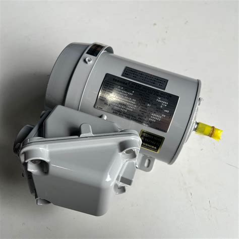 Yahoo!オークション - GB-3229 東芝 IK-FBKKW8X-0.4kw-4P 200V 三相モ...