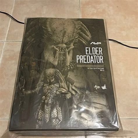 Hot Toys AVP Elder Predator Hobbies Toys Toys Games On Carousell