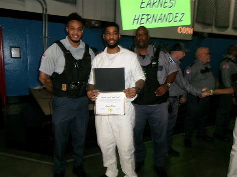 Explaining the rules at tennessee colony texas prison michael unit 34