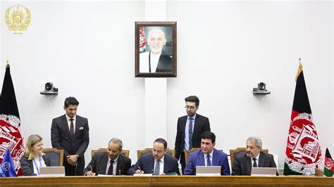 ministry  finance   world bank sign  million financing