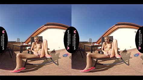 Solo Blonde Fuck Doll Sarah Kay Is Masturbating In Vr Xxx Mobile Porno Videos Movies