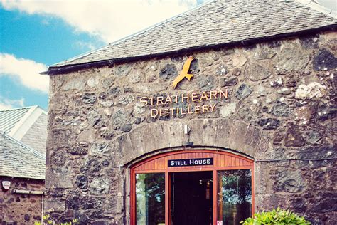 Strathearn Distillery - The Gin Cooperative