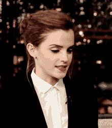 Emma Watson Sex Cartoon Gifs Tenor El Día De La Reina Taringa
