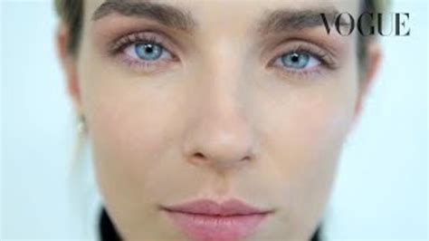 Watch Nude Este Lauder Vogue Russia