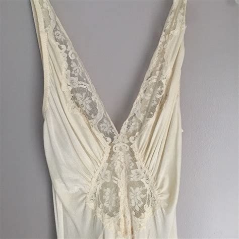 Olga Intimates Sleepwear Vintage 97s Olga Lingerie Nightgown Poshmark