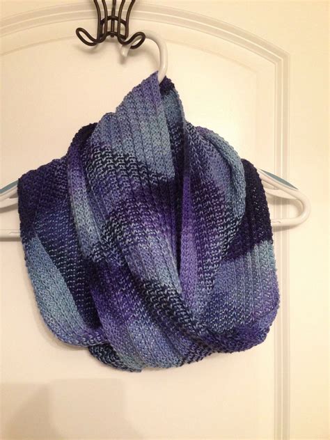 Moebius Or Infinity Scarf Pattern By Ethel Weinberg Womens Knit