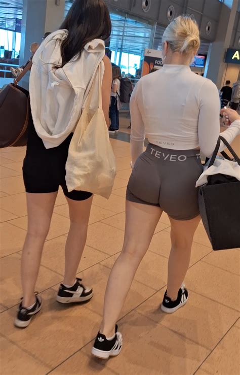 Seriously Fine Airport Ass Spandex Leggings Yoga Pants Forum
