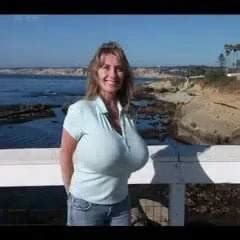 Hottie With Hugh Knockers Big Tits Porn Xhamster