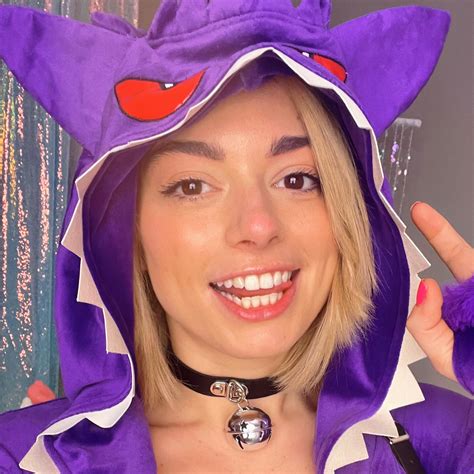 SOPHIA BURNS's videos and clips | Official account | LoyalFans