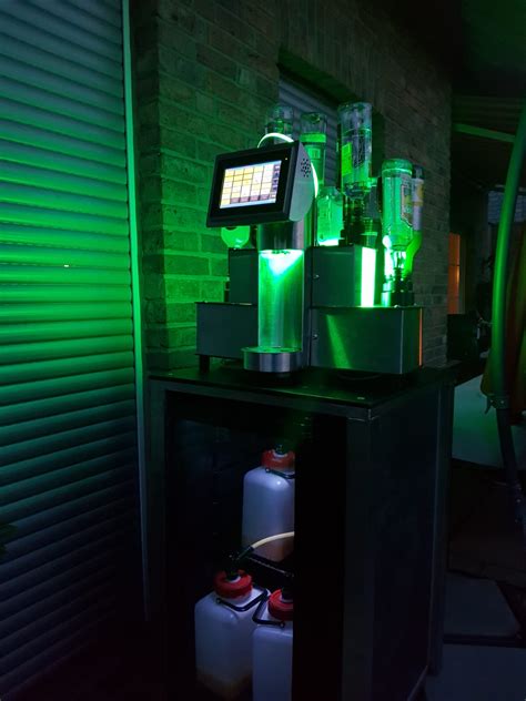 Unsere Cocktailmaschinen - Cologne Street Cocktails