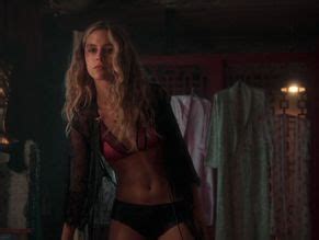 Courtney Clarke Nude Aznude