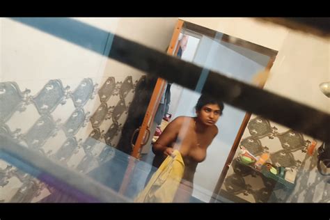 Like It Aunty Bathing Whole Captured Nude ThisVid