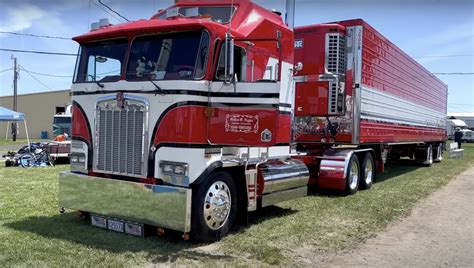 Video Dives Deep Into The Iconic Kenworth Trucks Featured In B J And