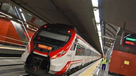 Renfe Ha Expedido Millones De Abonos Gratuitos De Cercan As