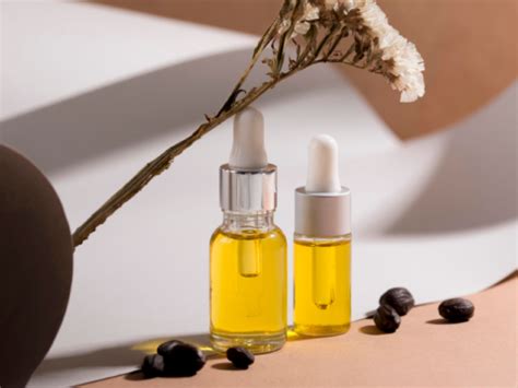 Jojoba Oil Benefits To Soothe And Heal Your Skin Swiss Clinique