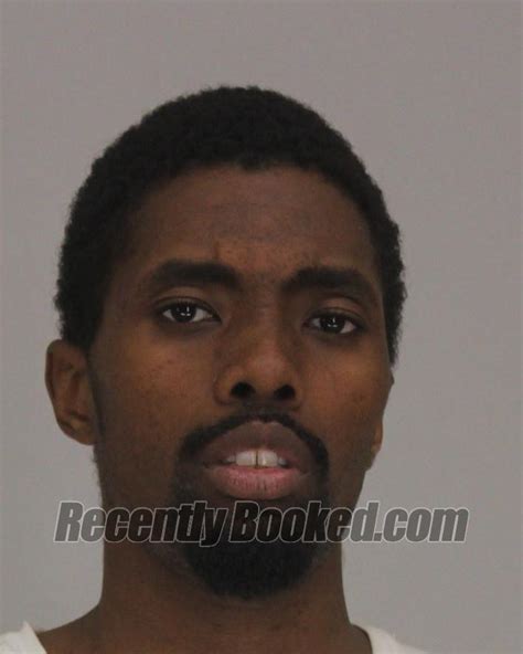 Recent Booking Mugshot For Desmond Thompson In Dallas County Texas