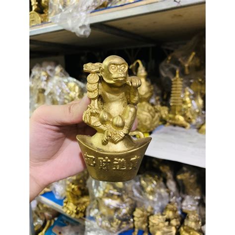 Monkey Statue Sitting On Gold | Shopee Philippines