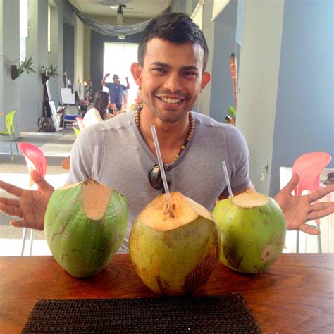 12 Tips On How To Develop Self Confidence Self Esteem The Naked Soul Blog