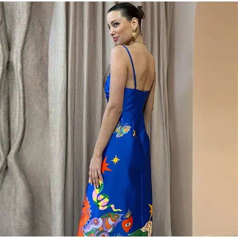 Hot Sexy Queen Astraea Bikini Pics