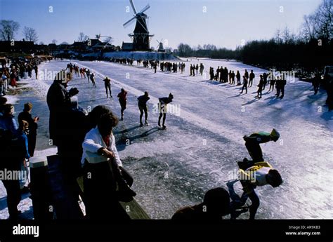 Elfstedentocht Friesland Hi Res Stock Photography And Images Alamy