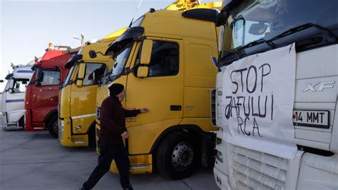 A Patra Zi Protestele Transportatorilor I Fermierilor Continu Noi