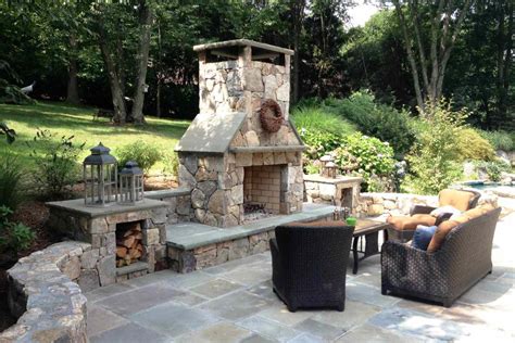 32 Outdoor Fireplace Ideas That Are Warm And Cozy