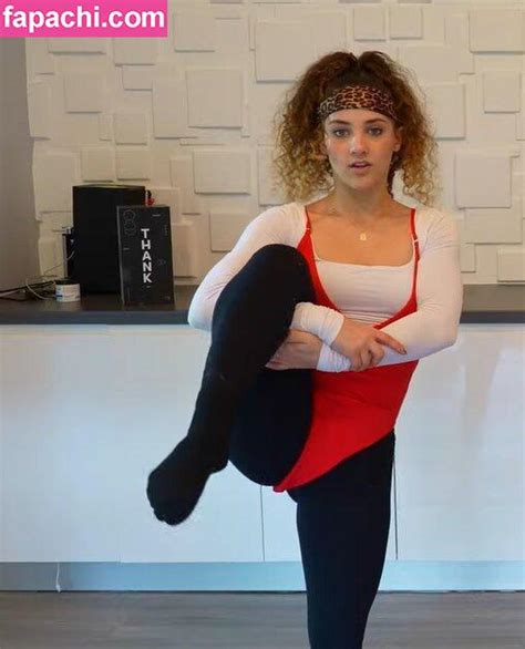 Sofie Dossi Sofiedossi Leaked Nude Photo From Onlyfans Patreon