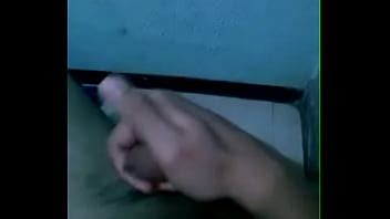 Mi Amigo Jugando A Masturbarse Parte 1 XVIDEOS